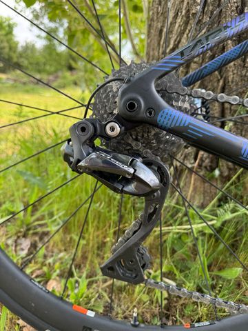 Used Specialized Tarmac Shimano Ultegra Di2 2019 Road & Gravel, Blue — image 2 of 8