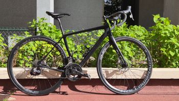 Used Cannondale Synapse Hi MOD Disc RED eTap 2019 2019 Road & Gravel — image 5 of 16