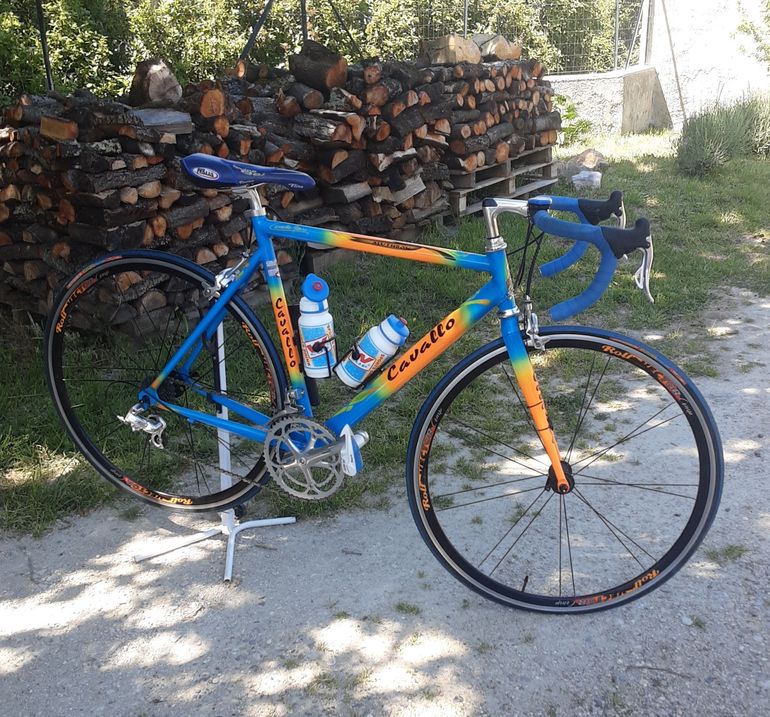Used Pica Pica Cavalo-Marino 2002 Road & Gravel, Orange — image 1 of 4