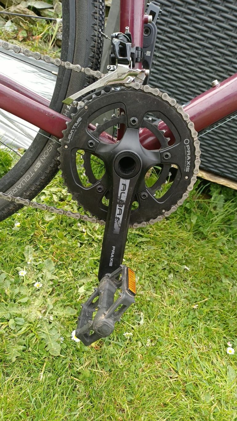 Used TRIBAN Men's Gravel Bike GRVL 520 Subcompact 2025 2025 Road & Gravel, Viola — image 6 of 8