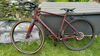Used TRIBAN Men's Gravel Bike GRVL 520 Subcompact 2025 2025 Road & Gravel, Viola — image 2 of 8