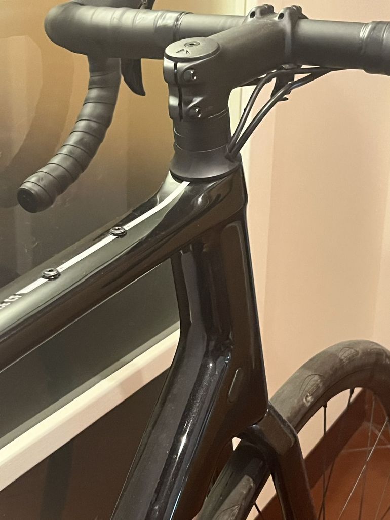 Used Canyon Endurace CF 7 LTD 2026 2026 Road & Gravel, Black — image 7 of 11