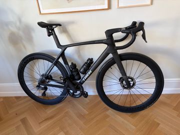 Trek Madone SLR 7 Gen 8 2025 2025 Road & Gravel usato
