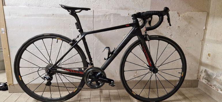 Used Canyon Ultimate CF SLX 9.0 2018 2018 Road & Gravel — image 1 of 5