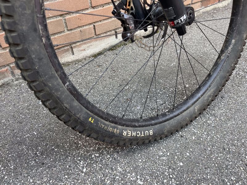 Used Scott Genius 910 2024 2024 Mountainbike, Black, 29 — image 6 of 22