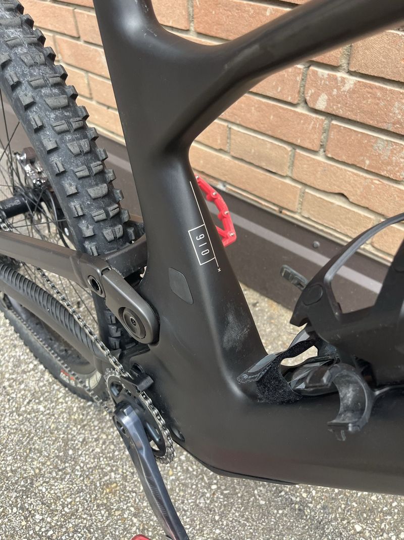 Used Scott Genius 910 2024 2024 Mountainbike, Black, 29 — image 10 of 22