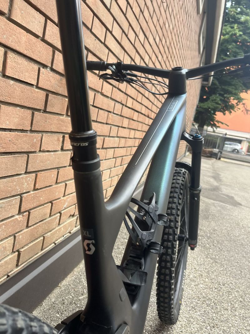 Used Scott Genius 910 2024 2024 Mountainbike, Black, 29 — image 19 of 22