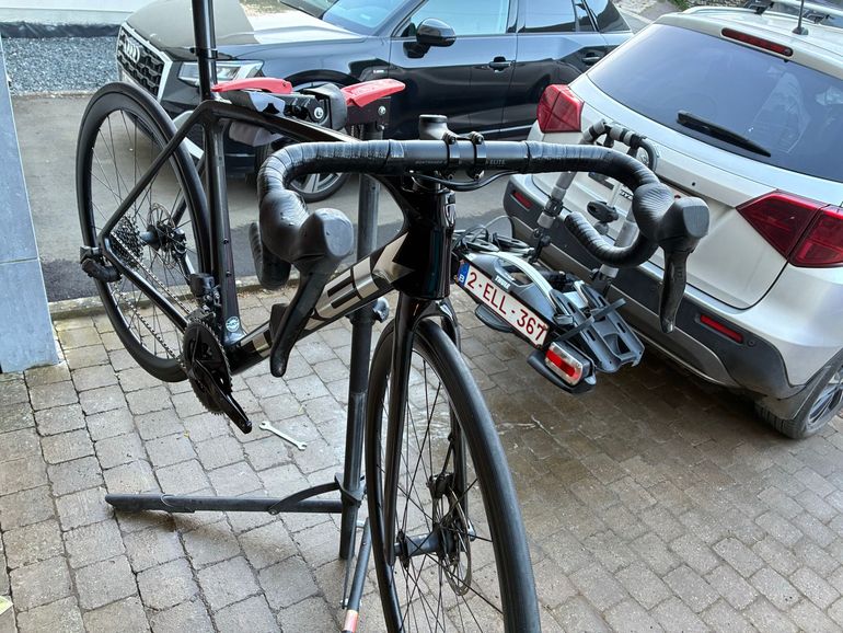 Used Trek Émonda SL 6 AXS 2023 2023 Road & Gravel — image 4 of 7