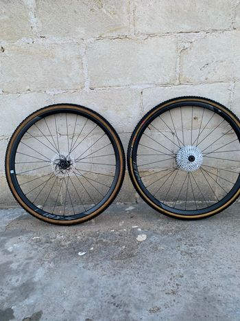 Used Giant TCX Advanced Pro 1 2020 2020 Road & Gravel — image 8 of 15