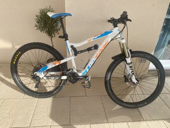 Lapierre, Am 327