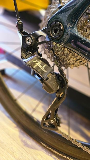 Used Lapierre Xelius DRS 5.0 2025 2025 Road & Gravel — image 3 of 12