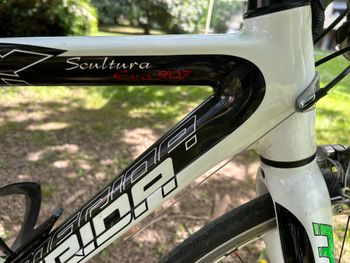 Used Merida Scultura Shimano Dura Ace 2015 Road & Gravel, White — image 5 of 5
