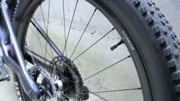 Used Orbea Oiz SRAM GX Eagle AXS 2023 Mountainbike, Morado — image 6 of 6