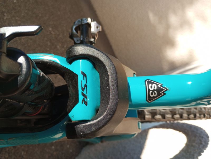 Used Specialized Enduro Comp 2021 2021 Mountainbike, Blue, 29 — image 3 of 9