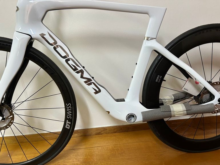 Used Pinarello Dogma Frameset 2026 Road & Gravel, Red — image 4 of 6
