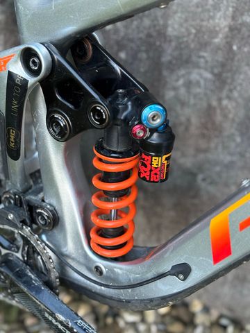 Tweedehands Pivot Firebird Shimano XTR 2024 Mountainbike — afbeelding 4 van 9