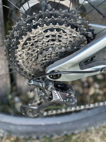 Tweedehands Pivot Firebird Shimano XTR 2024 Mountainbike — afbeelding 6 van 9