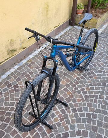 Použité Cannondale Habit 4 2019 2019 Mountainbike — obrázek 2 z 17
