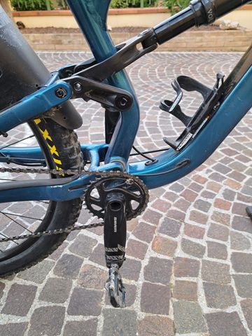 Použité Cannondale Habit 4 2019 2019 Mountainbike — obrázek 8 z 17