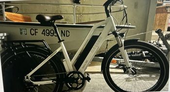 Used Magnum Metro 750 2023 Road & Gravel, White — image 2 of 3