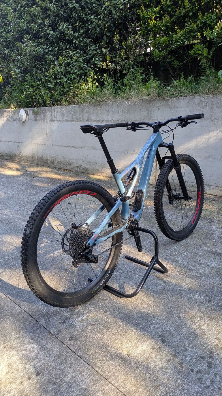 Used Specialized Men's Stumpjumper Expert 29 2019 2019 Mountainbike, Blue, 29 — image 5 of 12