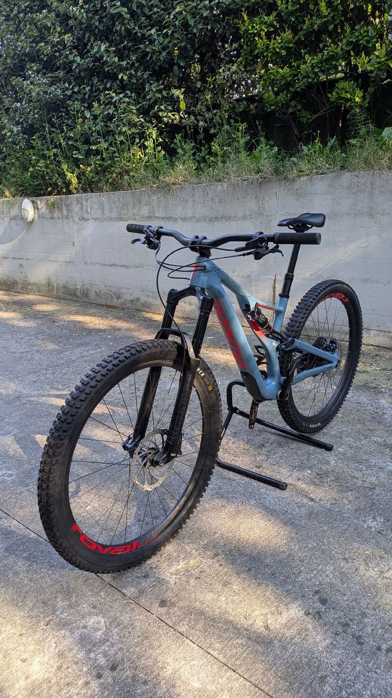 Used Specialized Men's Stumpjumper Expert 29 2019 2019 Mountainbike, Blue, 29 — image 4 of 12