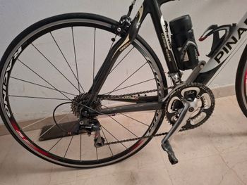 Used Pinarello Paris Carbon Frameset 2019 2019 Road & Gravel, Rojo — image 3 of 5