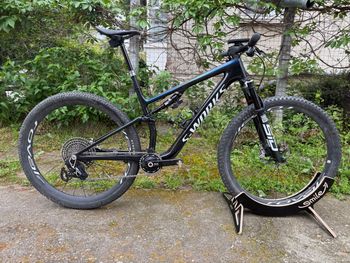 Used Specialized S-Works Epic 8 - SRAM XX SL AXS, RockShox Ultimate Flight Attendant 2024 2024 Mountainbike, Blue, 29 — image 2 of 11