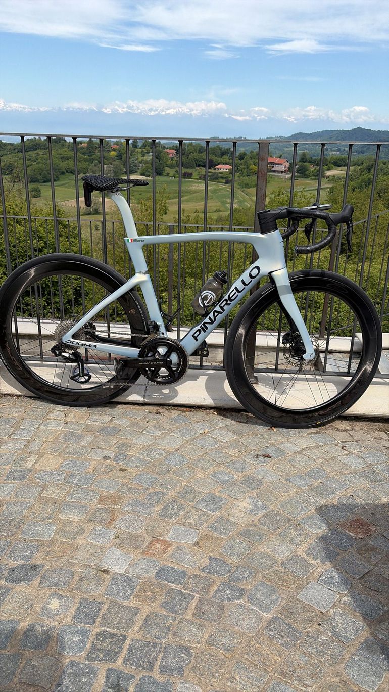 Used Specialized Tarmac Shimano Dura Ace Di2 2025 Road & Gravel, Black — image 12 of 19