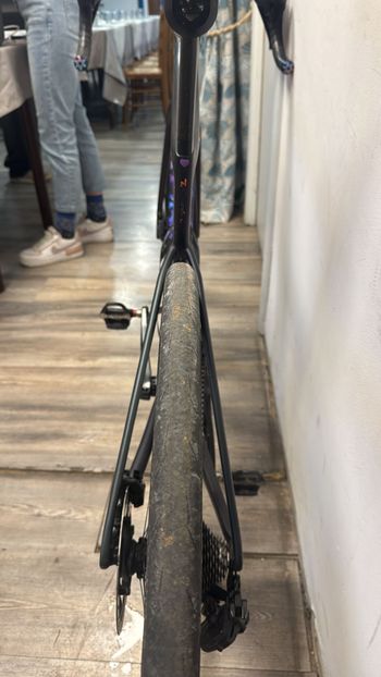 Used Specialized Tarmac Shimano Dura Ace Di2 2025 Road & Gravel, Black — image 6 of 10