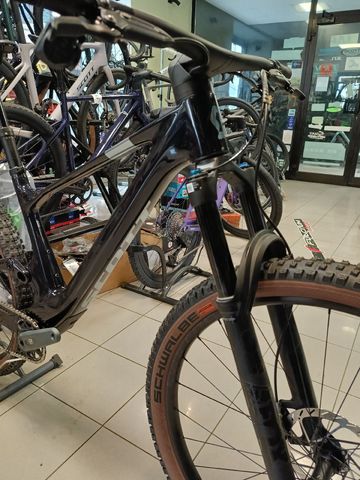 Gebrauchtes Scott Spark 900 TR 2025 2025 Mountainbike, Schwarz, 29 — Bild 5 von 6