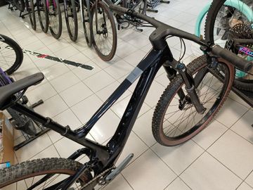 Gebrauchtes Scott Spark 900 TR 2025 2025 Mountainbike, Schwarz, 29 — Bild 2 von 6