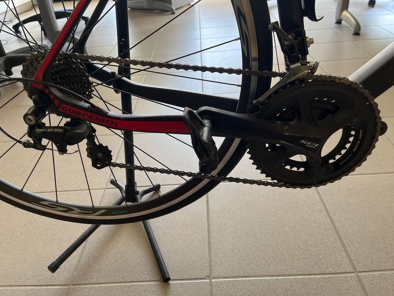 Used Guerciotti Guerciotti Custom Shimano 105 2017 Road & Gravel, Schwarz — image 3 of 4