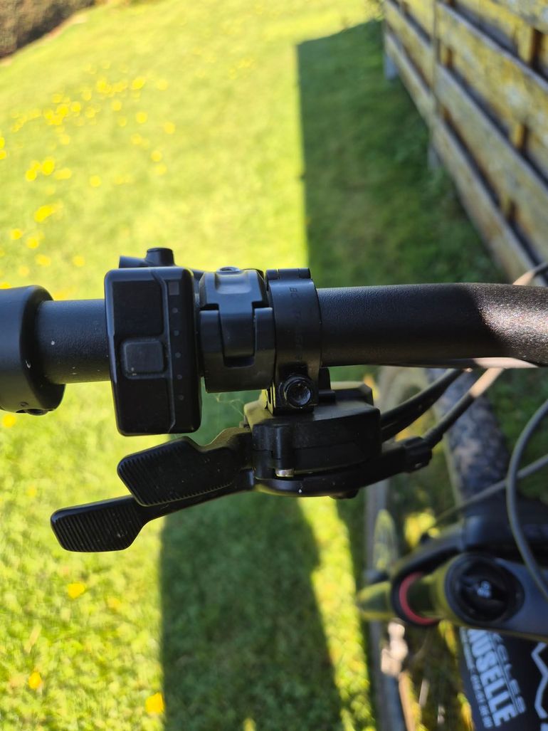 Used Trek E-caliber 9.6 2021 2021 Mountainbike — image 4 of 6