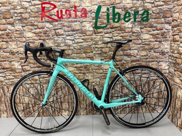 Gebrauchtes Bianchi Specialissima CV 2016 Road & Gravel, Blau — Bild 2 von 9