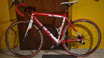 Used Wilier Wilier Custom Shimano 105 2012 Road & Gravel, Red — image 2 of 10