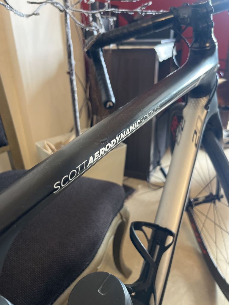 Used Scott Foil 20 2017 2017 Road & Gravel, Black — image 7 of 10
