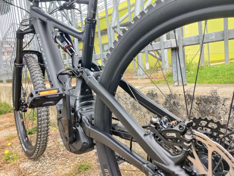 Used Specialized Turbo Levo Alloy 2023 2023 Mountainbike, Black, 29, 27.5 — image 5 of 9