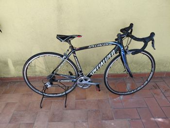 Used Specialized Tarmac Shimano Ultegra 2009 Road & Gravel, Black — image 2 of 16