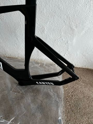 Used Canyon Speedmax CFR TT 2026 Frameset 2026 Road & Gravel, Black — image 8 of 9
