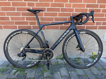Canyon, Ultimate CF SLX 8 AXS 2025