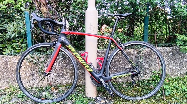 Used Specialized Specialized Tarmac Expert 2017 Road & Gravel, Black — image 2 of 4