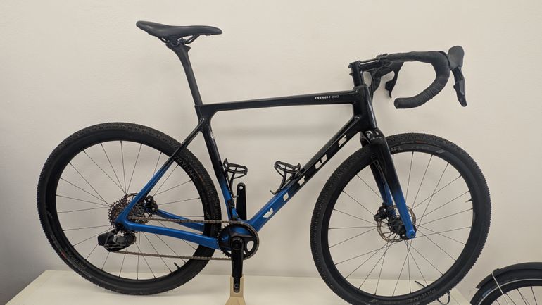 Used Vitus Energie EVO CR eTap AXS (Rival) 2022 2022 Road & Gravel — image 1 of 8