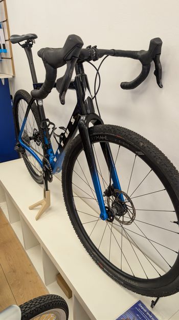 Used Vitus Energie EVO CR eTap AXS (Rival) 2022 2022 Road & Gravel — image 2 of 8