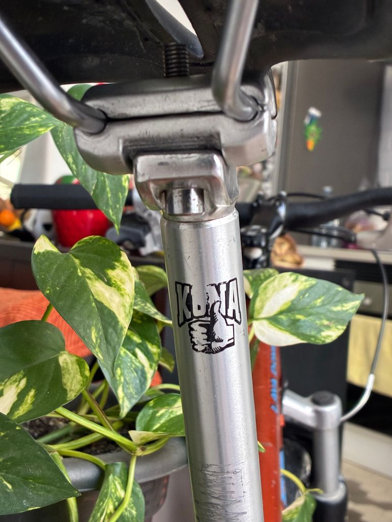 Used Kona Lava Dome 1996 1996 Mountainbike, Orange — image 23 of 24