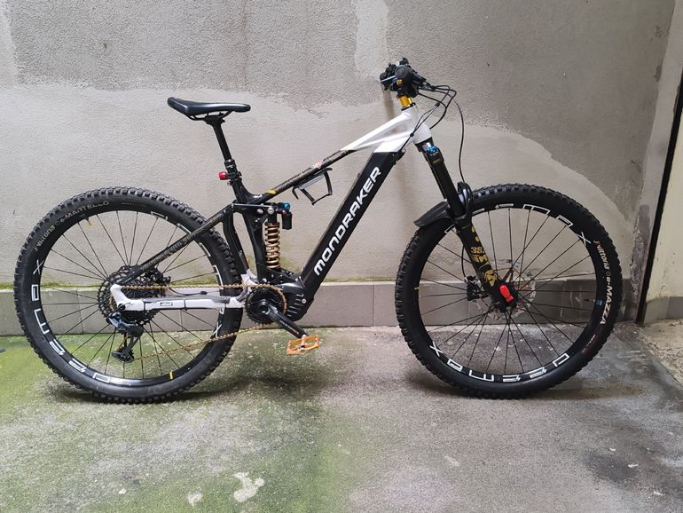Used Mondraker LEVEL R 2022 2022 Mountainbike, Black, 29 — image 1 of 10