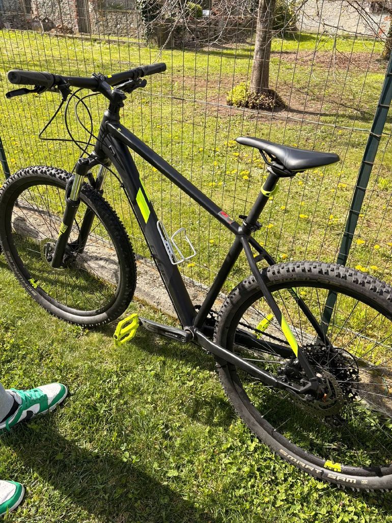 Used CUBE ANALOG 2020 2020 Mountainbike, Black, 27.5, 29 — image 2 of 6