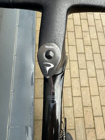 Used Pinarello DOGMA F DURA ACE Di2 Disc 2023 2023 Road & Gravel, Negro — image 8 of 9