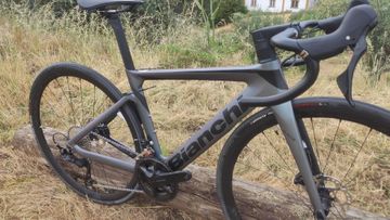 Brugt Bianchi Oltre Shimano 105 2025 Road & Gravel — billede 5 af 7