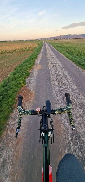 Used Cinelli HOBOOTLEG - MICROSHIFT 2024 2024 Road & Gravel, Green — image 5 of 10